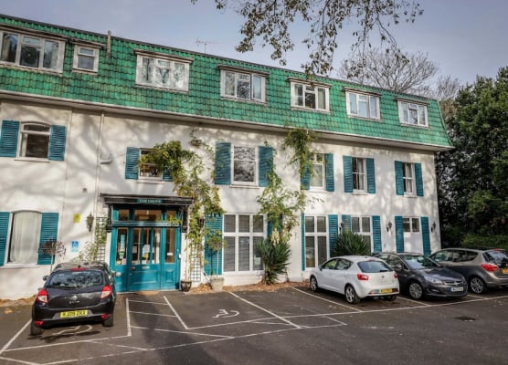 The Grove Hotel 1