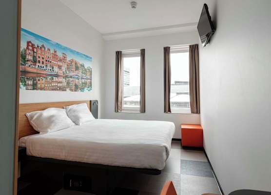 easyHotel Amsterdam Arena Boulevard 1