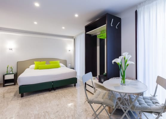 Sorrento Flats 1