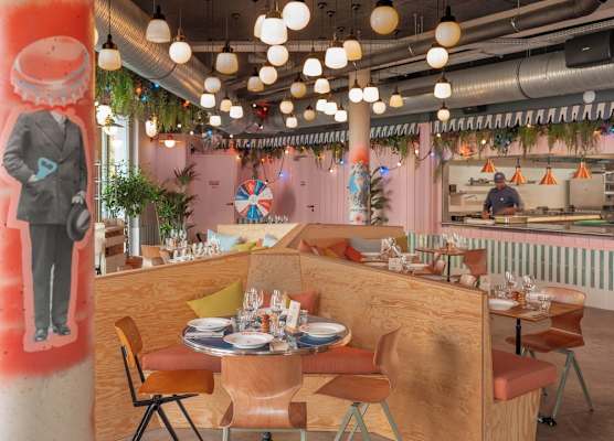 Eklo Hotels Bordeaux Centre Bastide 1