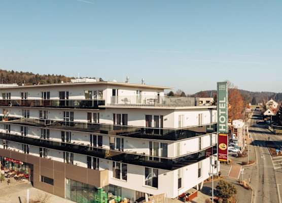 harry's home Hart bei Graz hotel & apartments 1