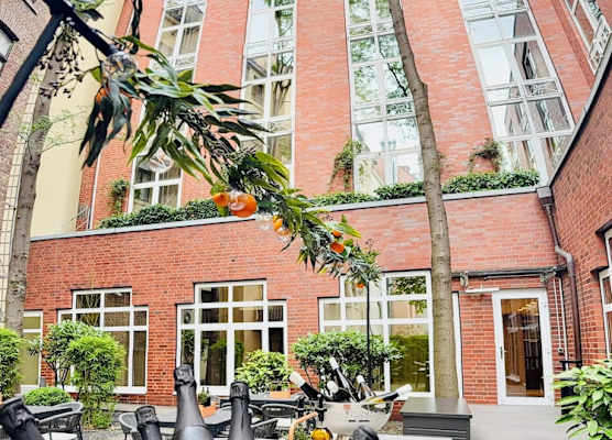 Lindner Hotel Cologne City Plaza, part of JdV by Hyatt 1