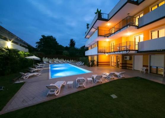 Ferretti Residence Garda Palace 1