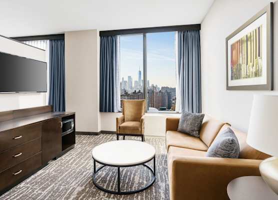 Fairfield Inn & Suites by Marriott New York Midtown Manhattan/Penn Station 1