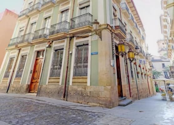 Les Monges Palace Boutique 1