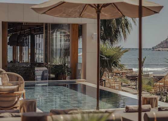 En Vie Beach Boutique Hotel - Adults Only 1
