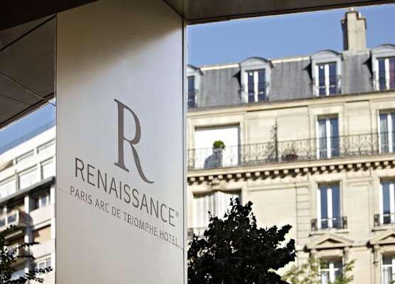 Renaissance Paris Arc de Triomphe Hotel 1