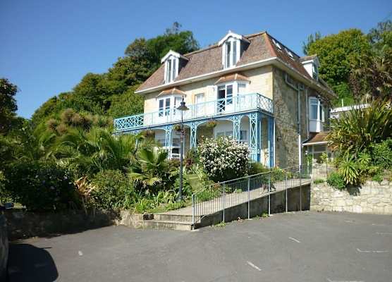 St Maur 1