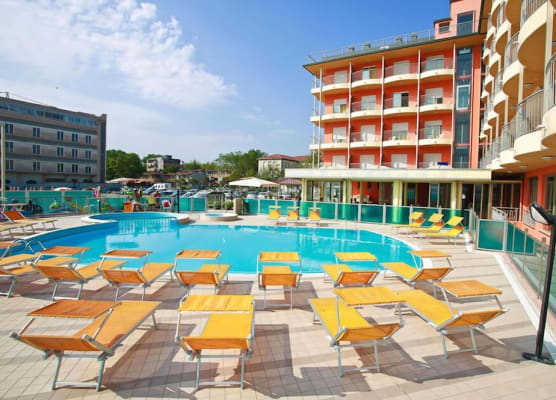Hotel Adria Beach Club 1