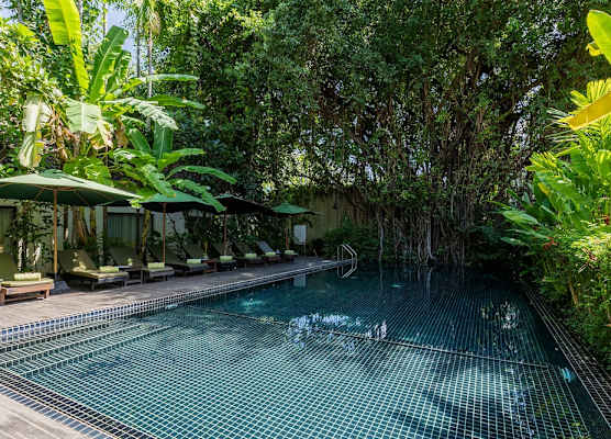 Lynnaya Urban River Resort 1