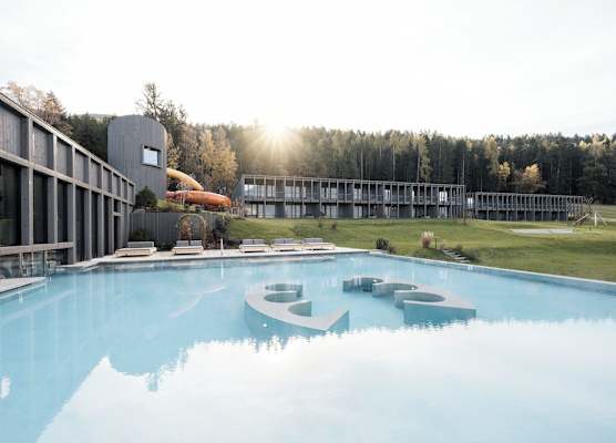 AKI Family Resort PLOSE 1
