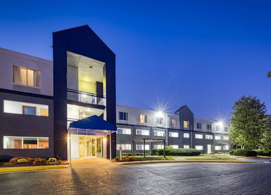 SureStay Plus Hotel by Best Western Durham Medical Center 1