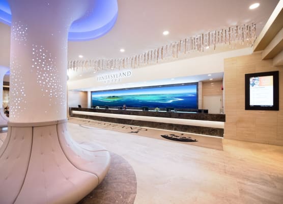 Fantasyland Hotel 1