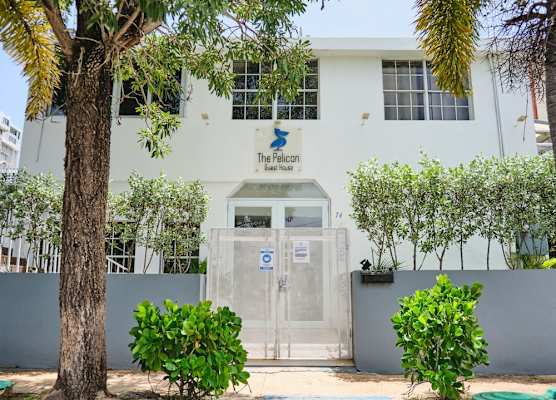 Aura House Isla Verde 1