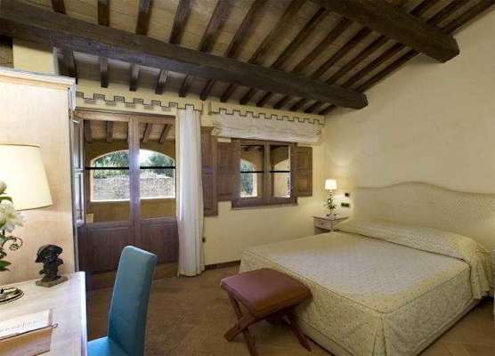 Sovana Hotel & Resort 1