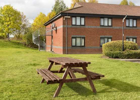 Days Inn by Wyndham Sheffield M1 1