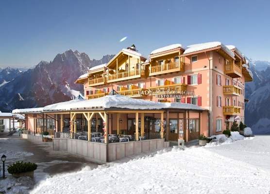 Lady Maria Hotel Wellness & Resort 1