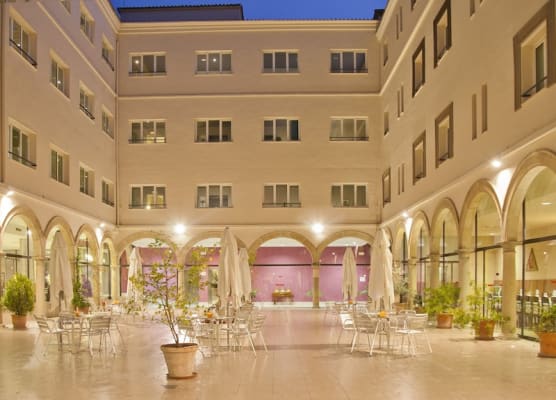 TRH Ciudad de Baeza 1