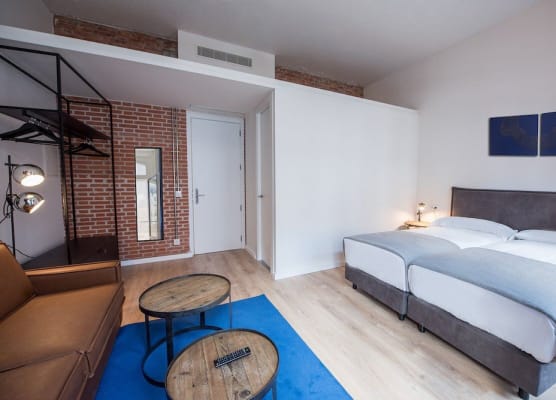 Room Gran Vía 1