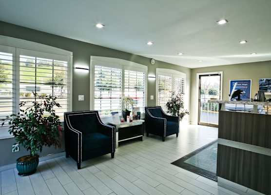 Bay Area Inn & Suites 1