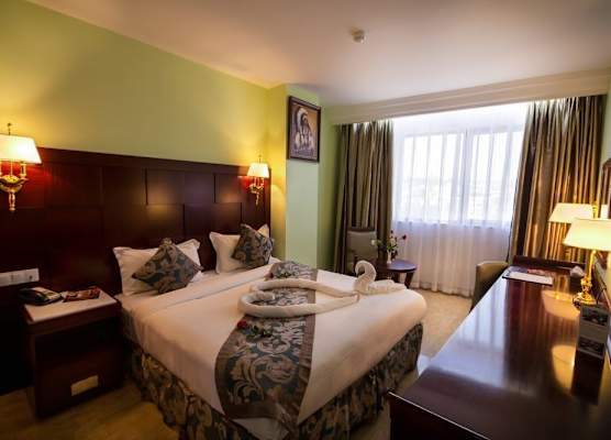 Soltane Hotel - Hussein Day 1