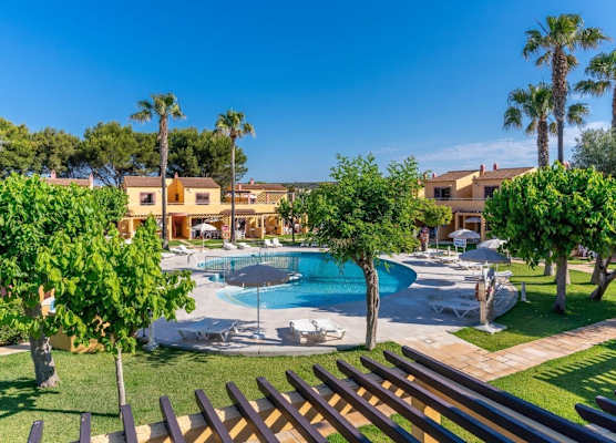 Apartamentos Ses Anneres 1