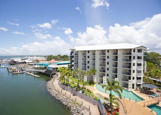 Mantra Hervey Bay 1