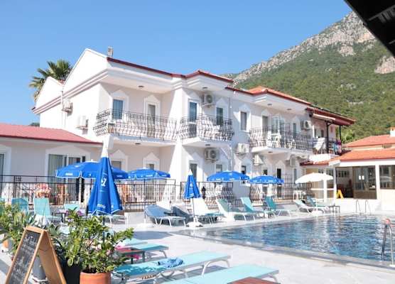 Taner Otel 1