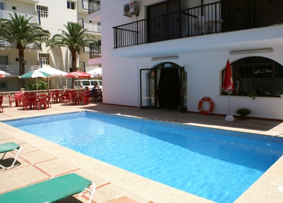 Apartamentos BELLA MARÍA 1