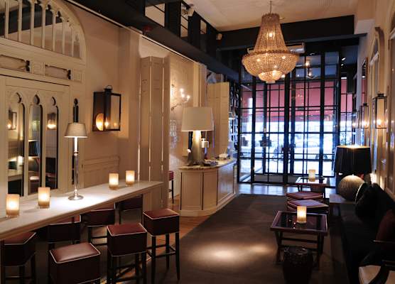 Hotel Market 1