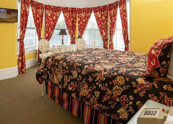 Hayes Valley Inn 1