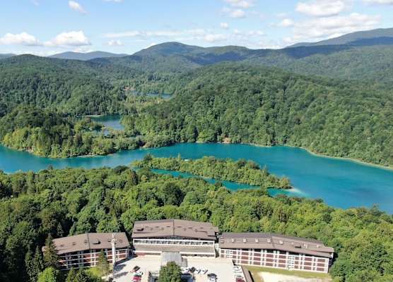 Hotel Jezero - Plitvice Lakes National Park 1