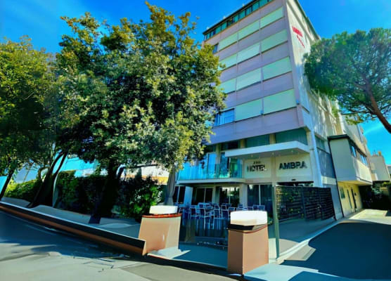 HOTEL AMBRA - Fronte Mare - Vicinissimi al Centro 1