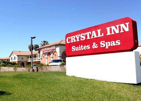 Crystal Inn Suites & Spas 1