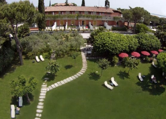 Hotel La Paul 1