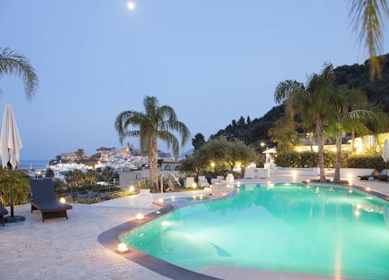 Hotel Mea - Aeolian Charme 1