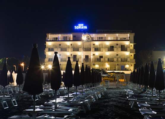 Hotel Soraya - Spiaggia Sawasdee with Beach, Restaurant & Parking 1