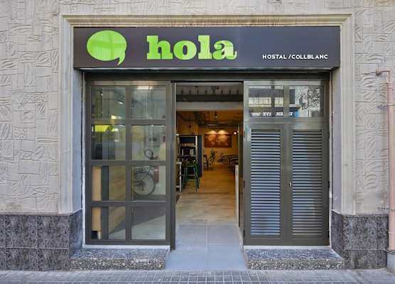 Hola Hostal Collblanc 1