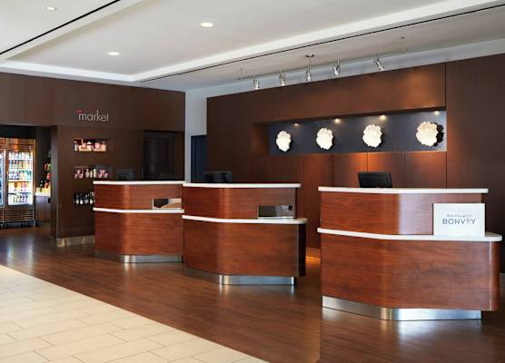 Courtyard by Marriott Los Angeles LAX / Century Boulevard 1