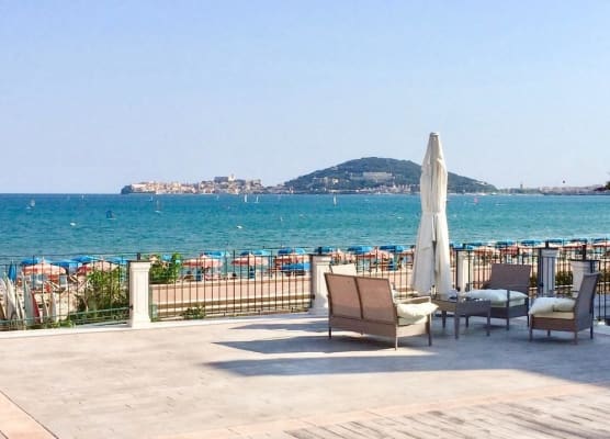 Klaton Beach Hotel 1