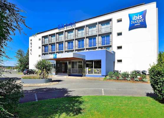 ibis budget Pau Lescar 1
