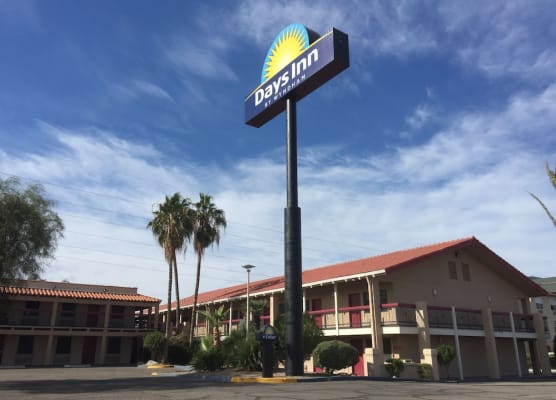Days Inn by Wyndham Tucson City Center 1