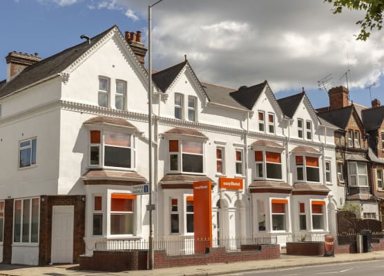 Easyhotel Reading 1