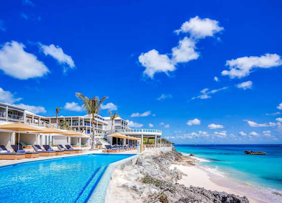 The Loren at Pink Beach 1
