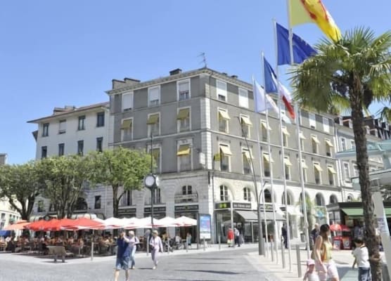 Hotel Le Bourbon Pau Centre 1