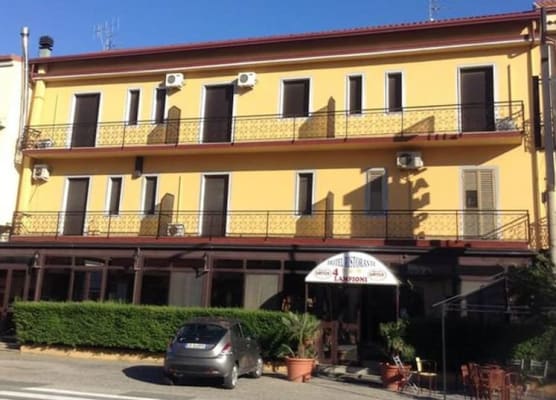 Hotel 4 Lampioni 1