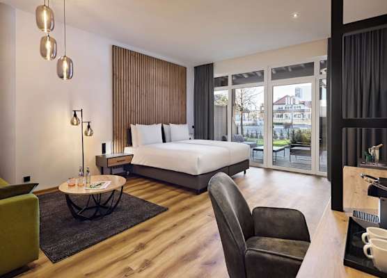 Nürburgring Motorsport Hotel 1