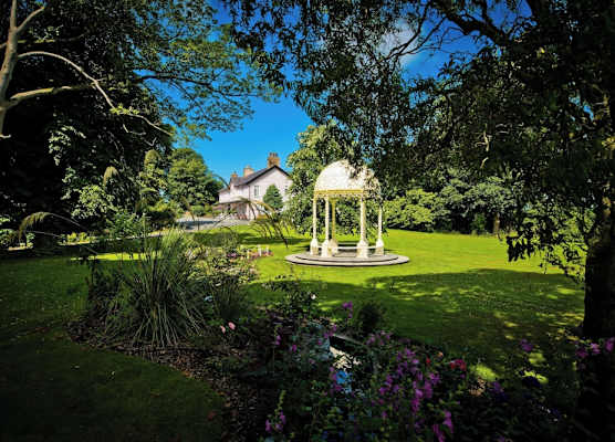 Plas Dinas Country House 1