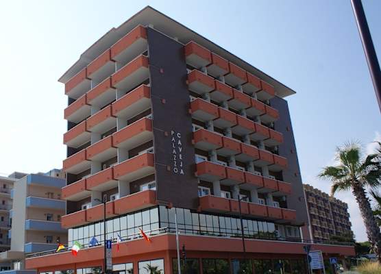 Hotel Palazzo Caveja 1