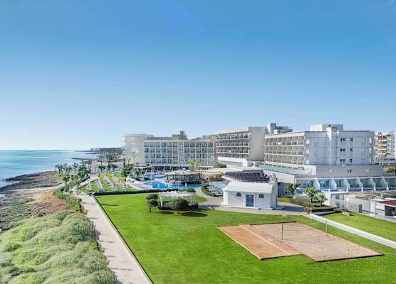 Pernera Beach Hotel 1
